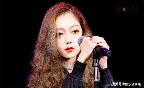 朴山多拉家庭背景