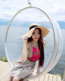 女主播直播lol狐狸cos,女主播惊艳演绎LOL狐狸cos秀